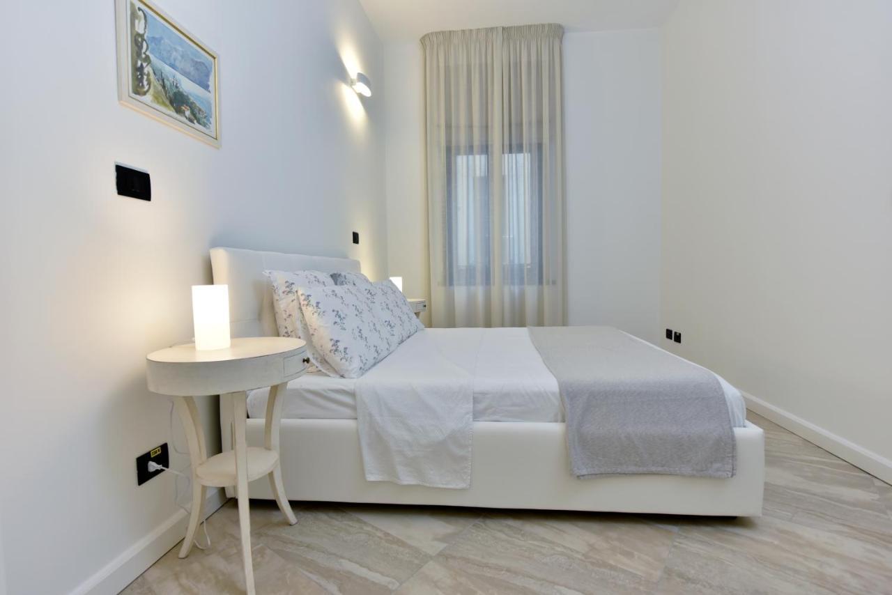 Apartment No 6 *